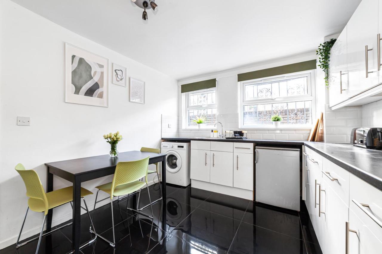 Arte Stays - 3-Bedroom Bright House London, Haggerston, Garden, Parking, 8 Min Walk To Haggerston Station, Weekly Or Monthly Stays, Serviced Accommodation - 7 Guests Extérieur photo